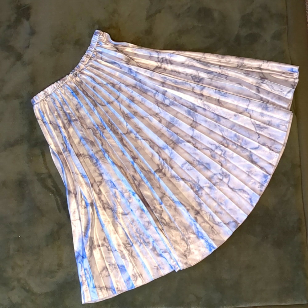 White marble midi skirt